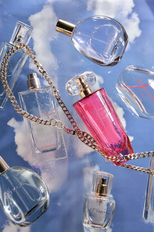 Kvepalų sudedamosios dalys natūralūs vs. sintetiniai